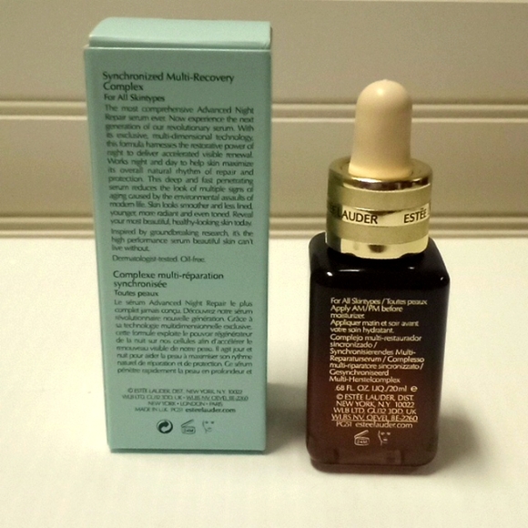 Estee Lauder Advanced Night Repair  .68 oz - Picture 4 of 8
